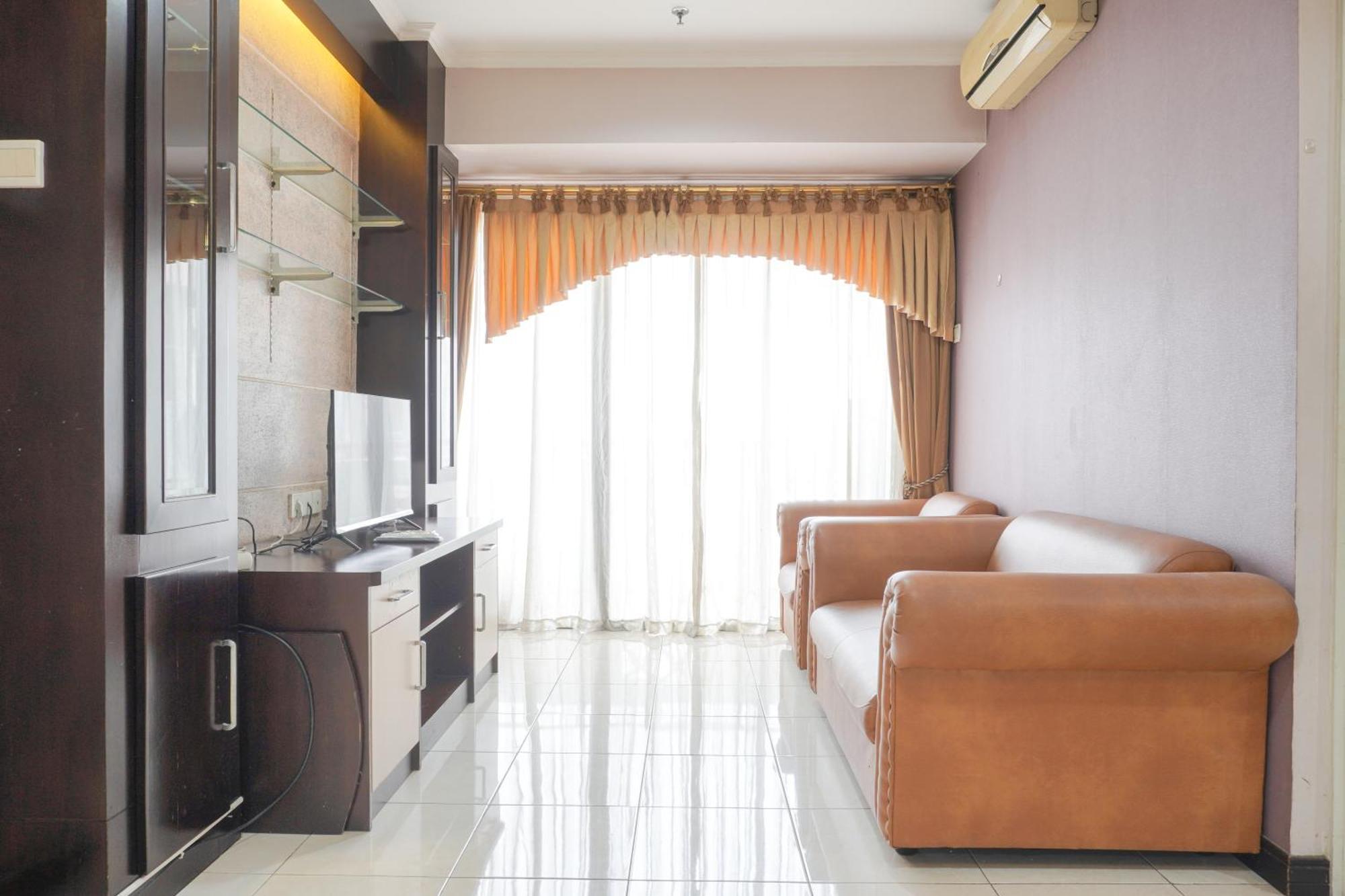 Cozy And Simply Look 2Br At 12Nd Floor Puri Garden Apartment By Travelio Jakarta Eksteriør billede