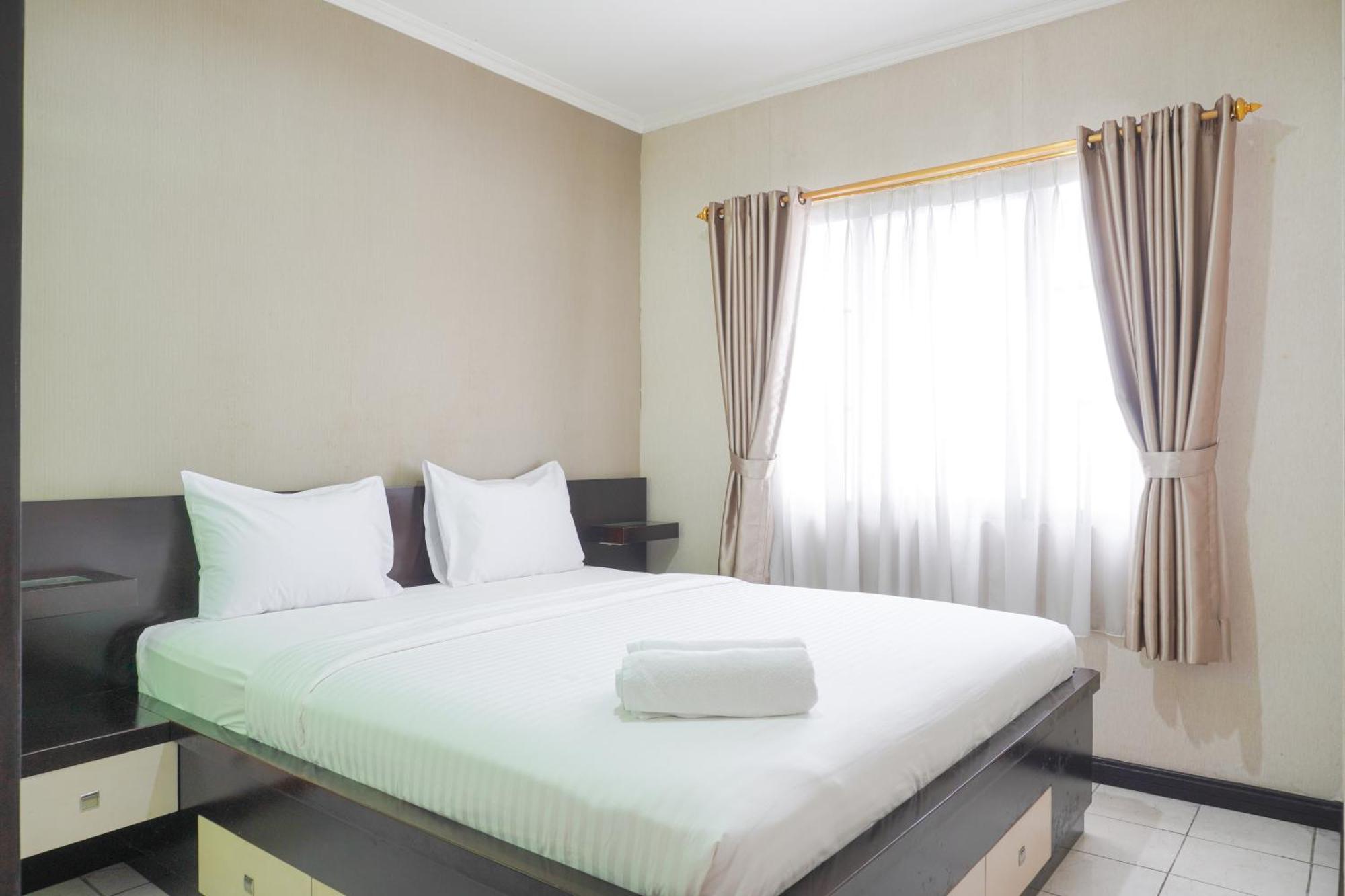 Cozy And Simply Look 2Br At 12Nd Floor Puri Garden Apartment By Travelio Jakarta Eksteriør billede